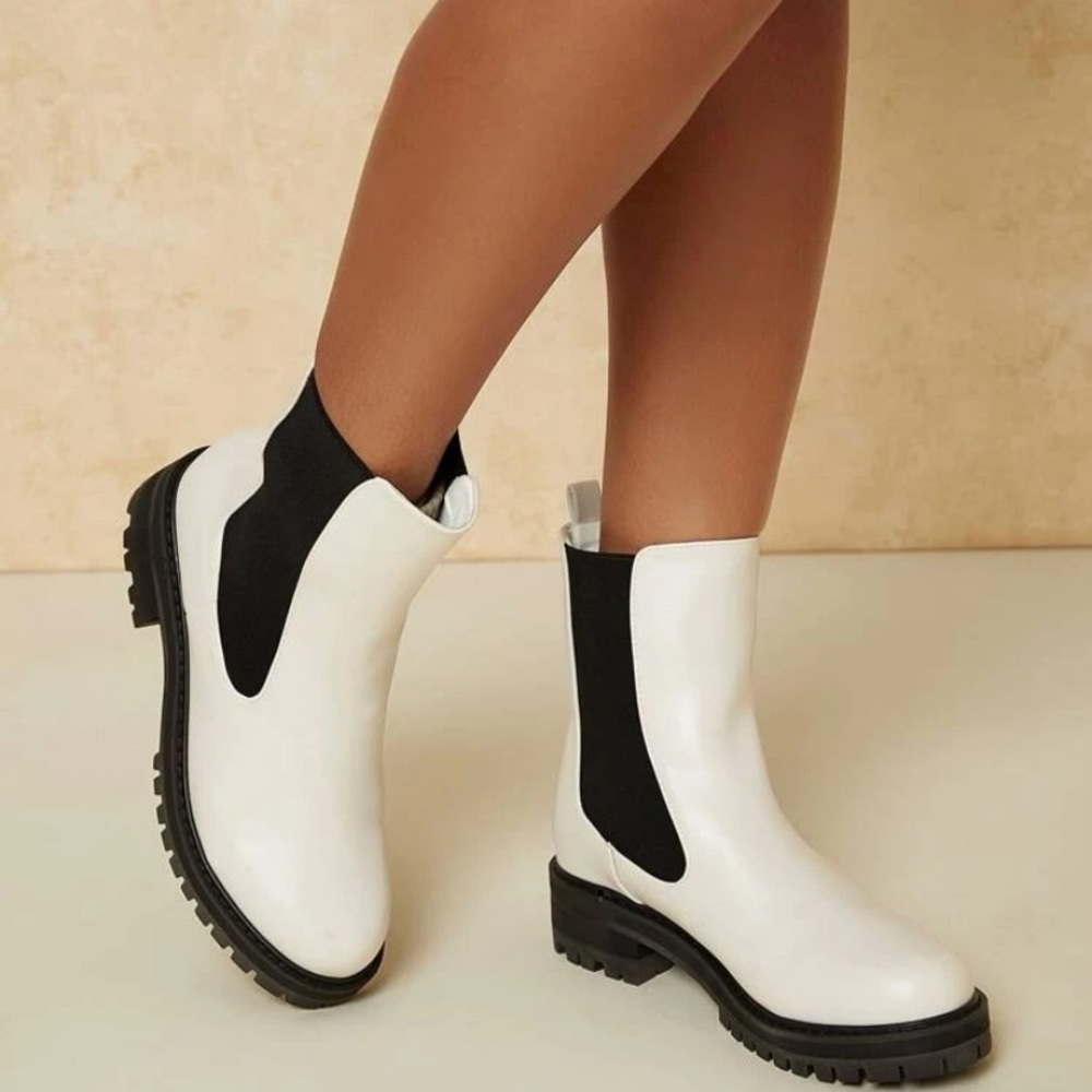 Ankle boots